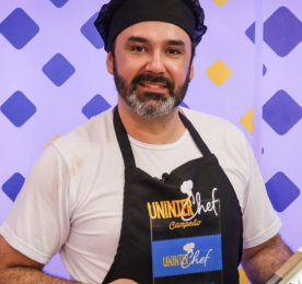 Com pão torrado no micro-ondas, professor da Escola da Educação ganha o 1º Uninter Chef