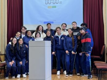 5ª edição do Debatedores Nota Mil classifica 18 colégios para a segunda fase