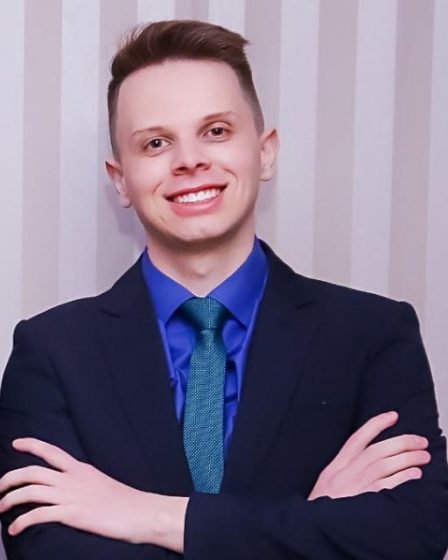 Egresso Tainã Spinello